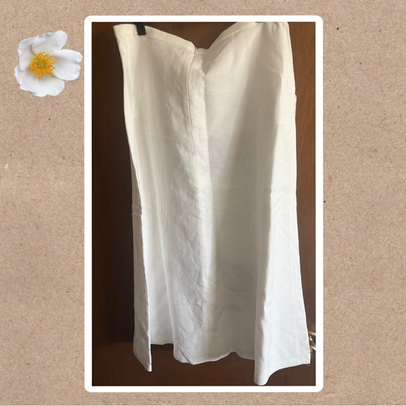 Zara white linen embroidered midi skirt. Size Large - Picture 5 of 5